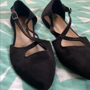 Black flats
